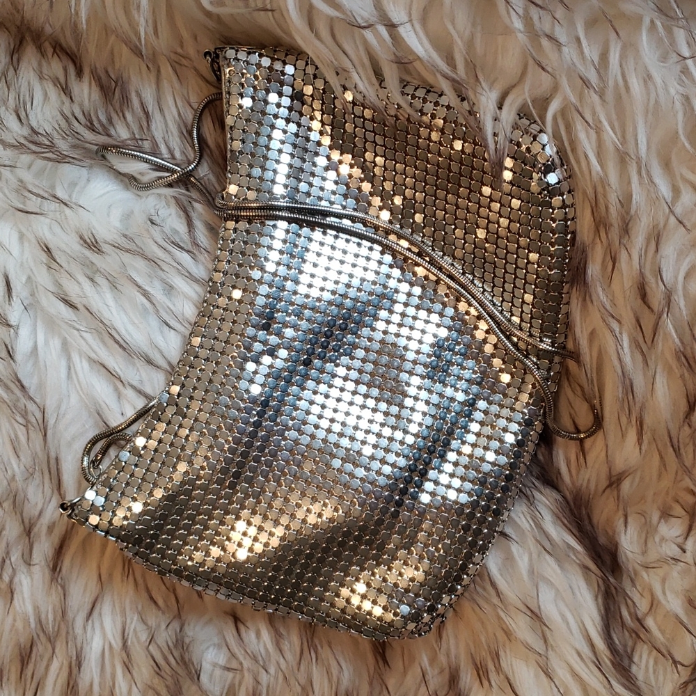 Silver handbag - Picture 2 of 6